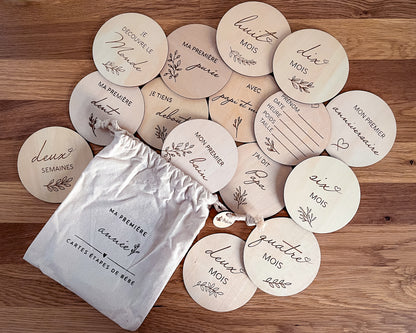 Wooden Baby Milestone Cards | French