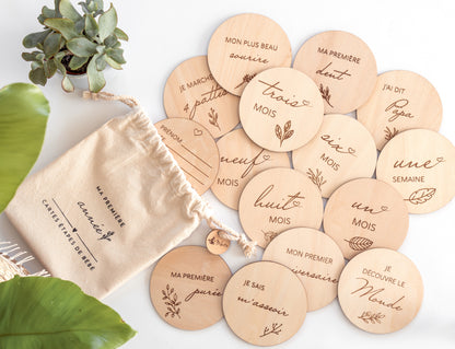 Wooden Baby Milestone Cards | French
