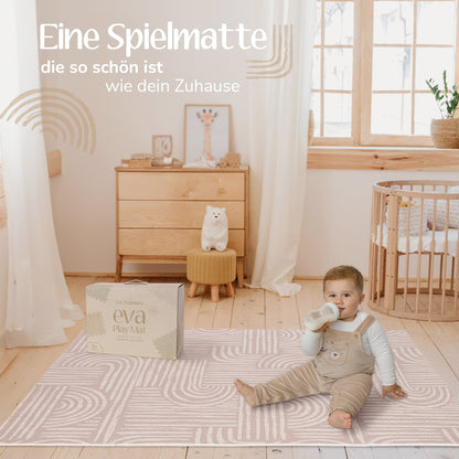 Perlgraue Puzzlematte im modernen Wohnzimmer – zeitloser Kinderteppich, der sich in jedes Interior Design einfügt